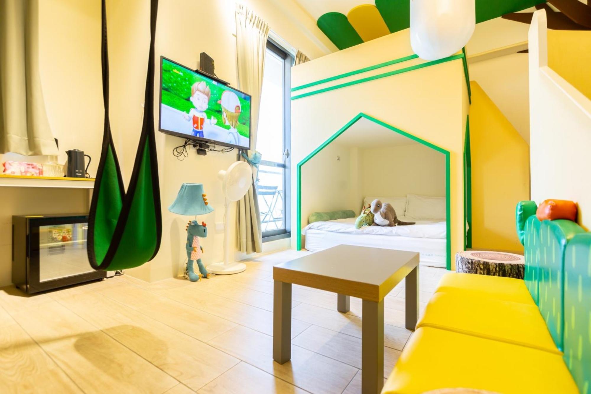 Sunlight Forest Homestay Tainan Exterior foto